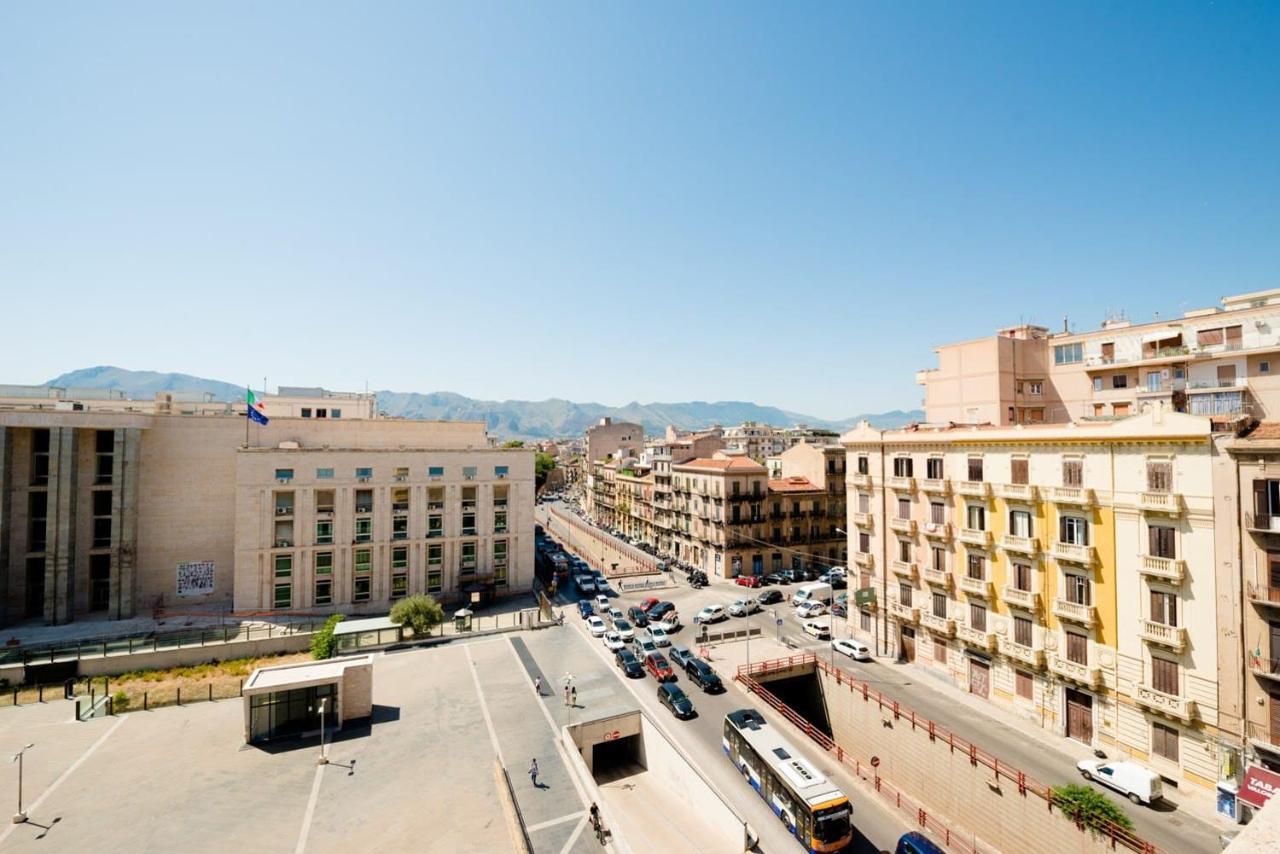 B&B Be Home Palermo Bagian luar foto