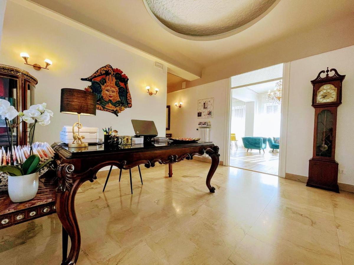 B&B Be Home Palermo Bagian luar foto